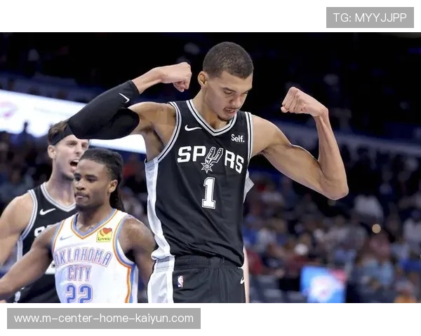 文班亚马新秀赛季展现统治力 马刺状元明日对阵湖人受关注